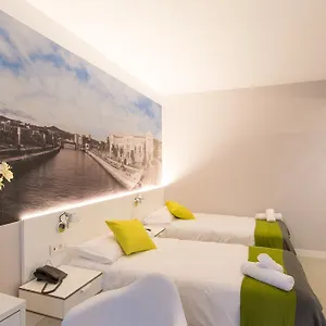 Гостевой дом Bilbao City Rooms